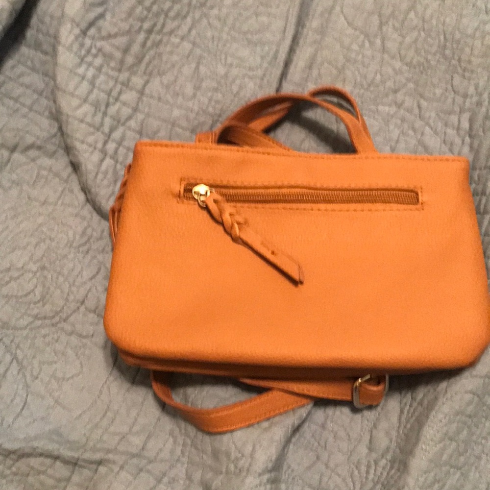 Purse - Picture 2 of 4